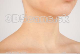 Photo reference of neck 0002